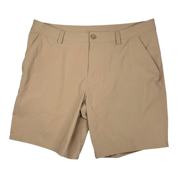 Under Armour Shorts Mens 38 Khaki Golf Performance Stretch Lightweight Quick Dry - Picture 1 of 8